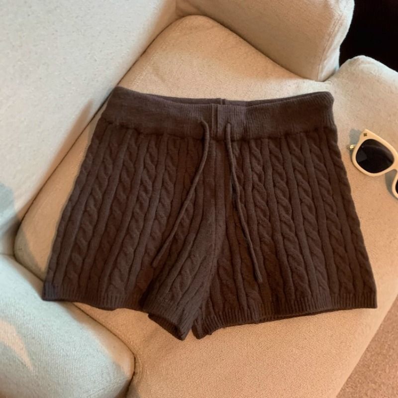 Nola | Cable-knit Shorts