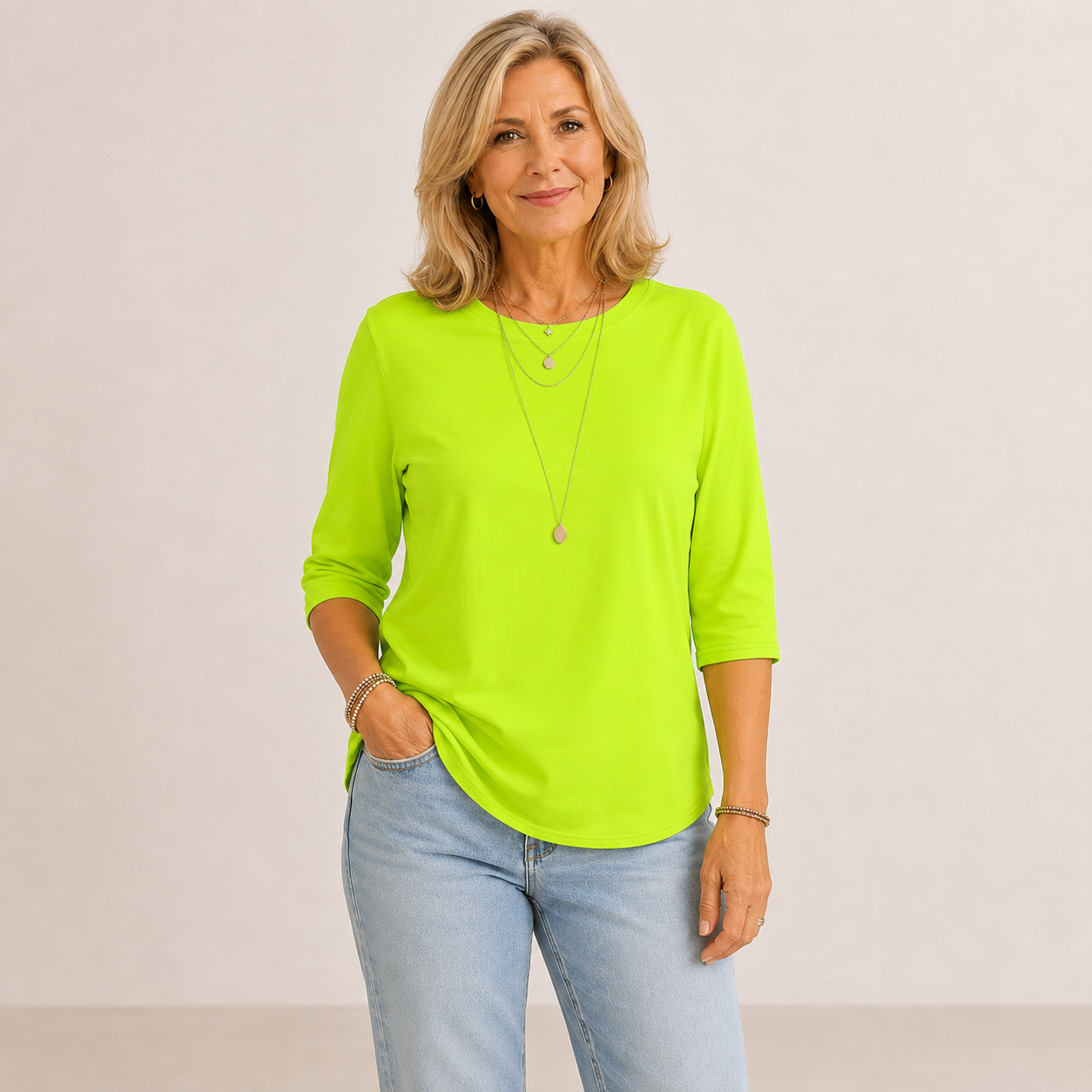 Valeria | Camiseta Cómoda de Corte Favorecedor.