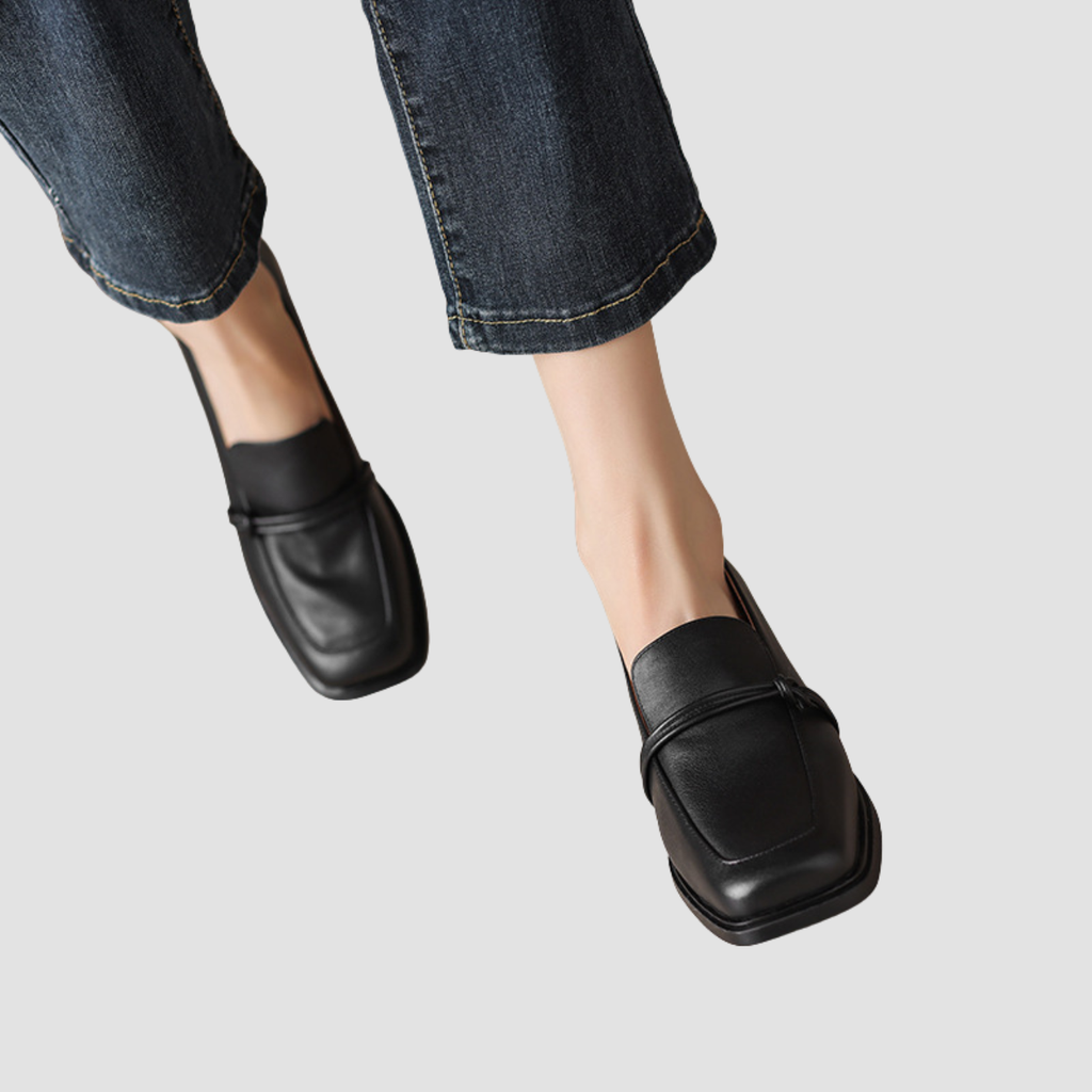 Auri | Mid Heel Leather Shoes