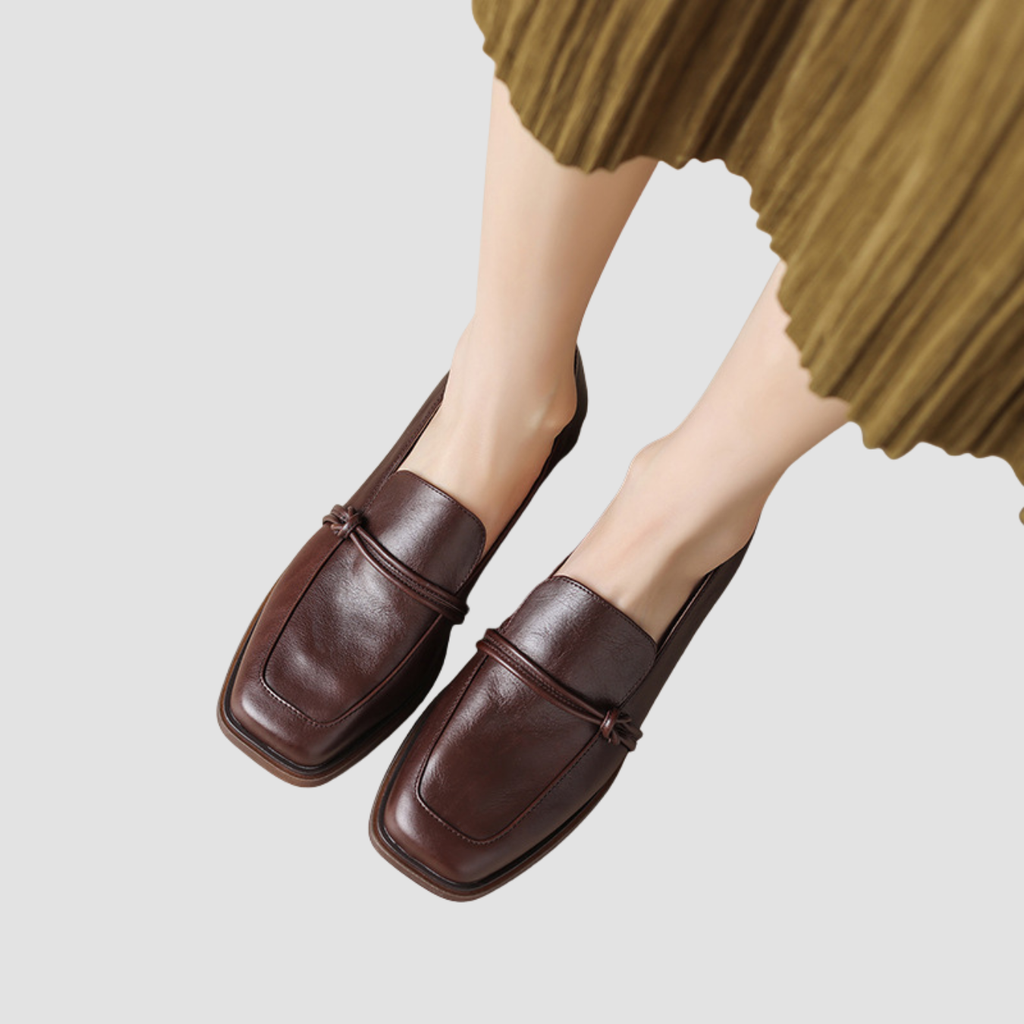 Auri | Mid Heel Leather Shoes