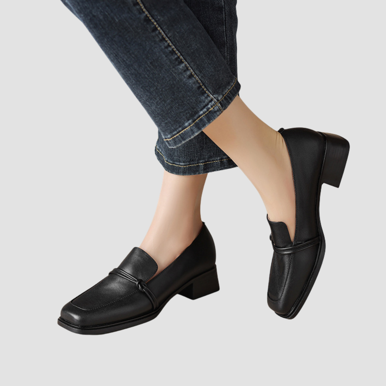 Auri | Mid Heel Leather Shoes