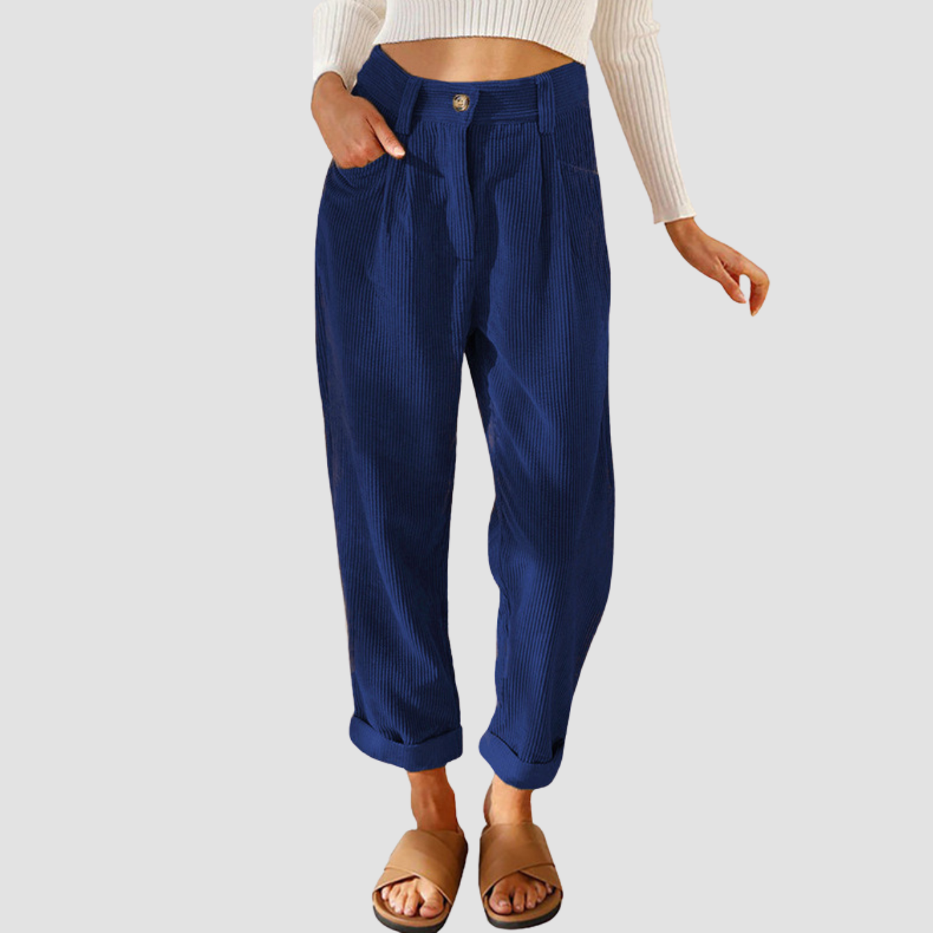 Noir | Corduroy Straight Pants