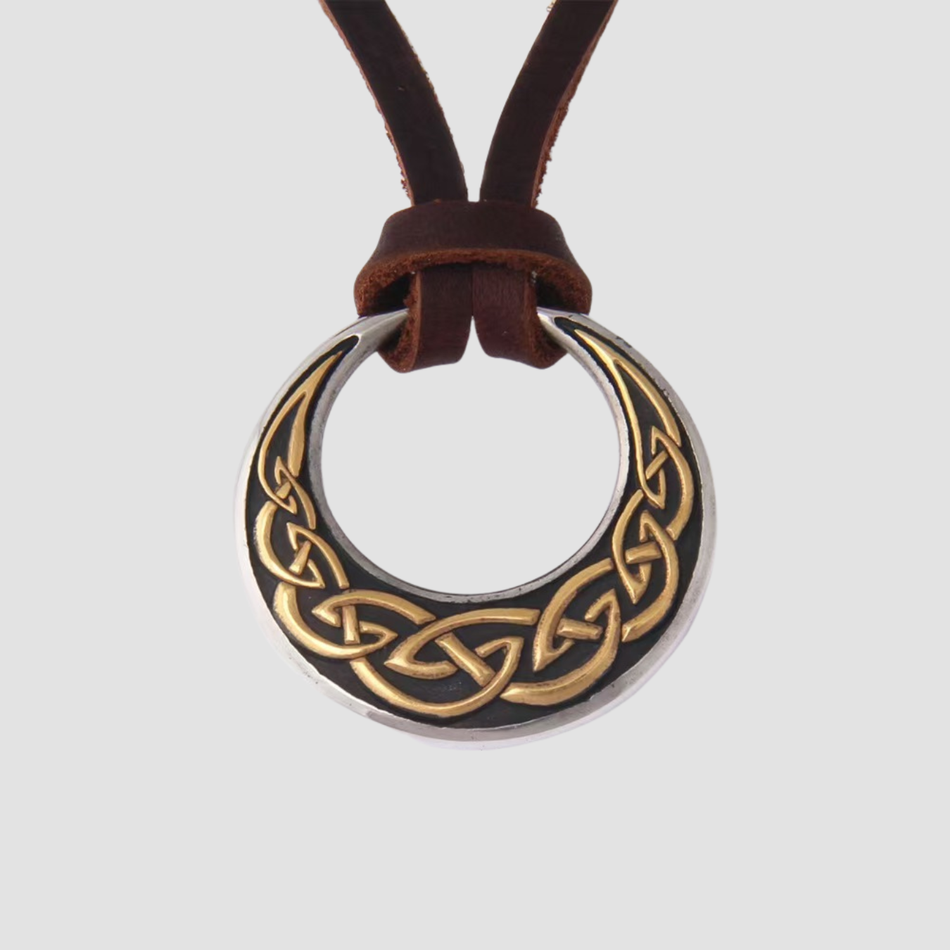 Elio | Nordic Ethnic Round Necklace