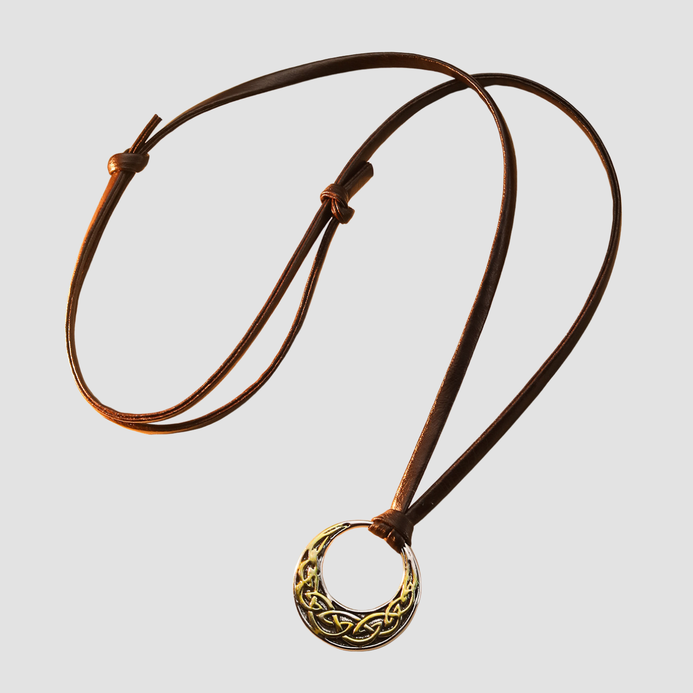 Elio | Nordic Ethnic Round Necklace