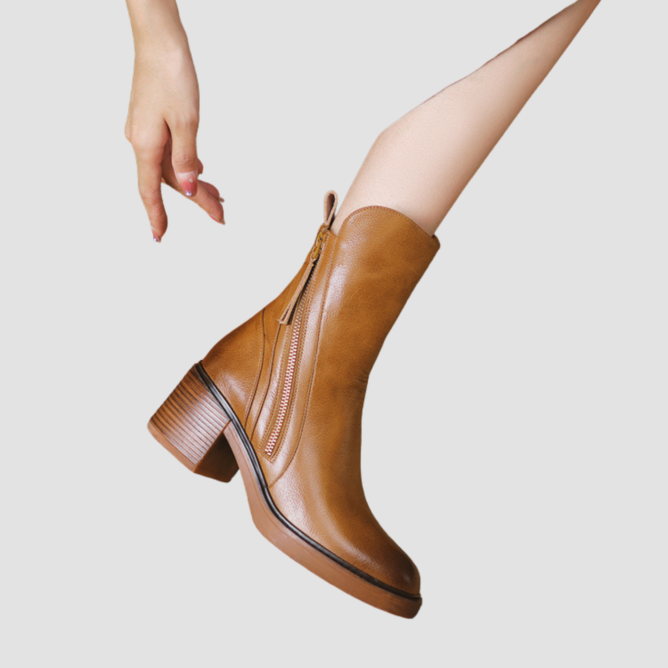 Kaia | Thick Heel Brown Ankle Boots