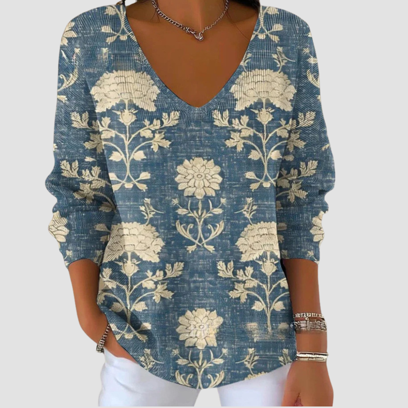 Lara | Gradient V-neck Long-sleeved