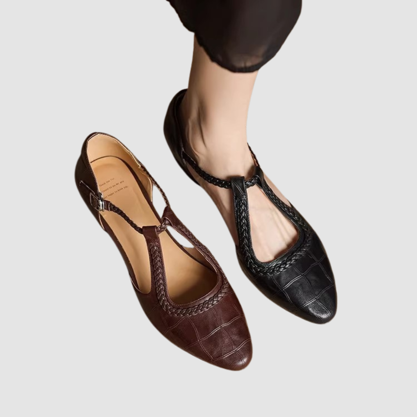 Rhea | Retro Sandals